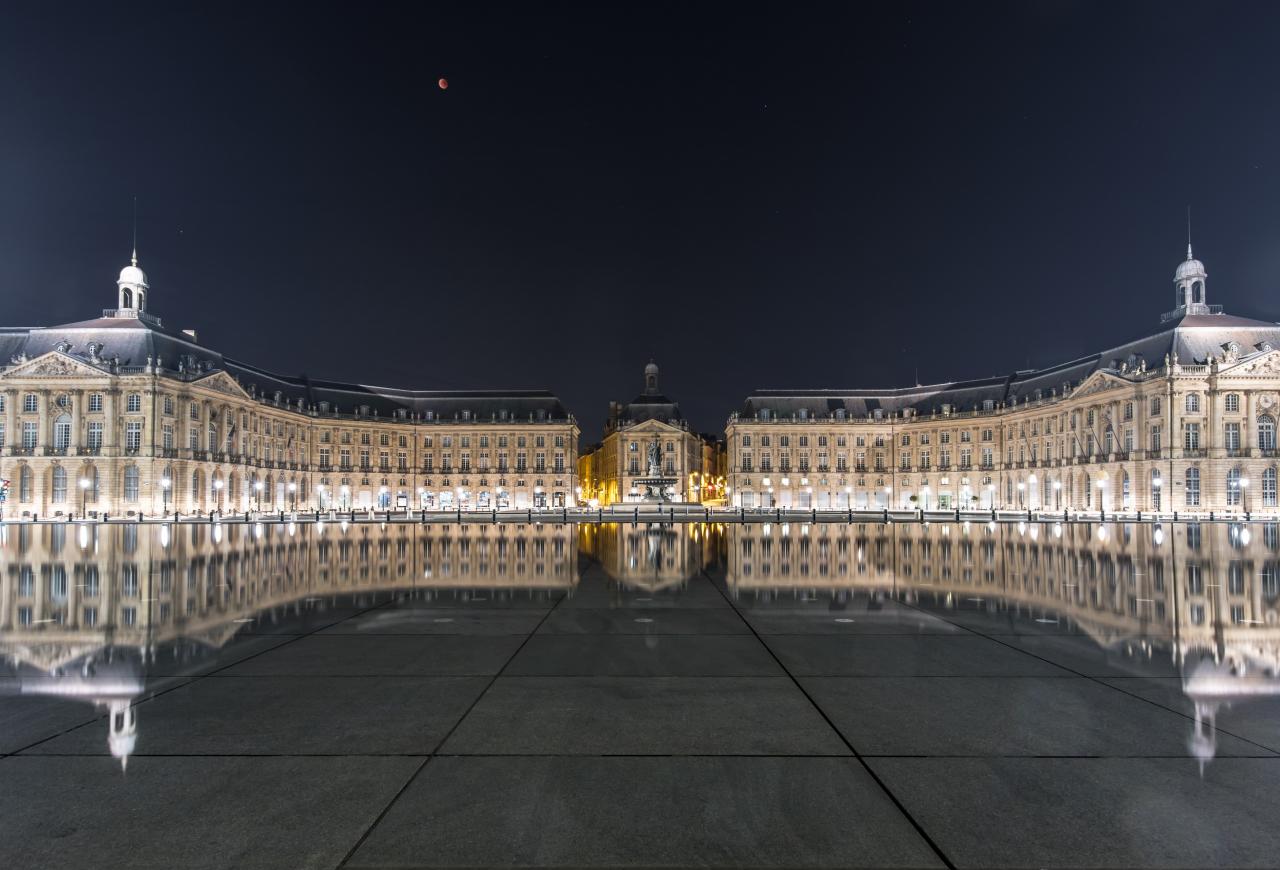 Bordeaux - Place de la Bourse et Miroir d'Eau